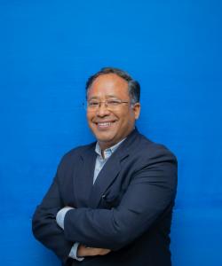 Dr. Robin Joshi
